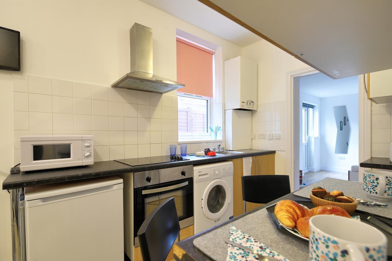 Willesden Short Let London Apartments Wembley Екстер'єр фото