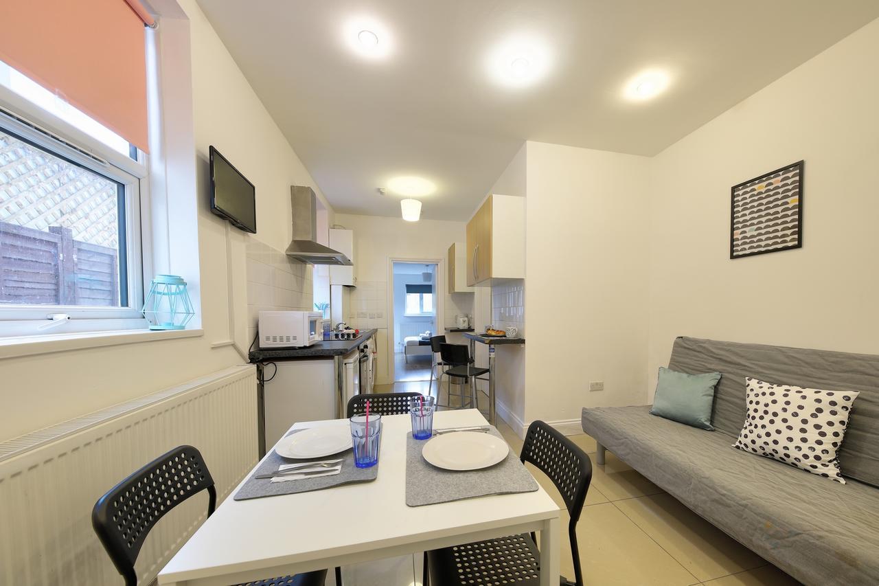 Willesden Short Let London Apartments Wembley Екстер'єр фото