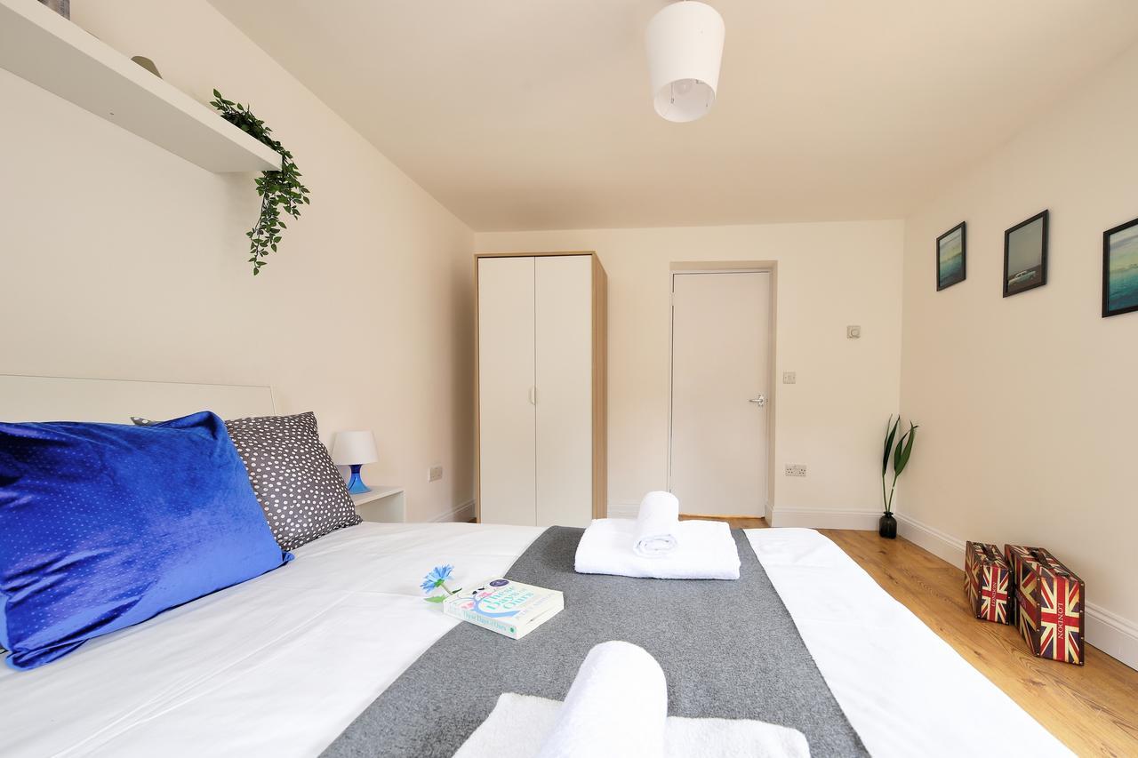 Willesden Short Let London Apartments Wembley Екстер'єр фото