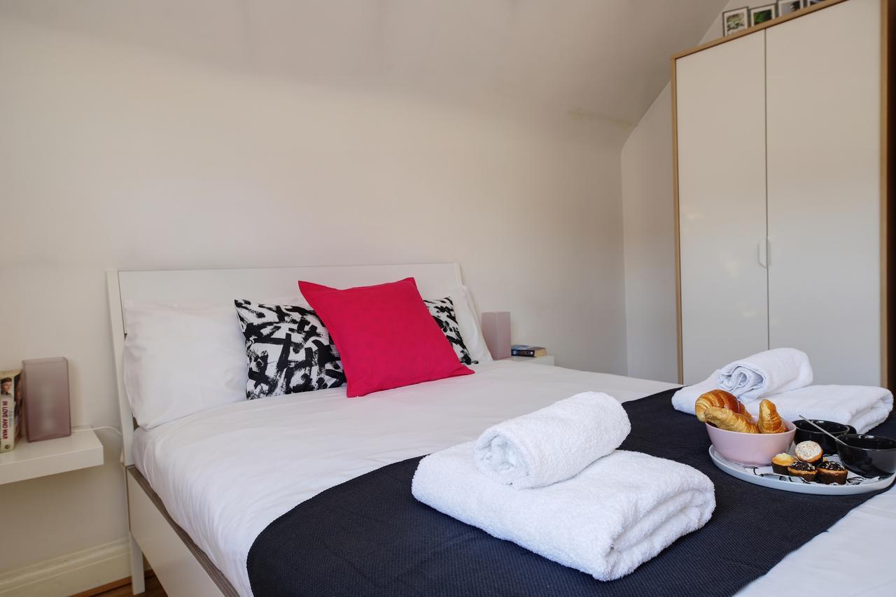 Willesden Short Let London Apartments Wembley Екстер'єр фото